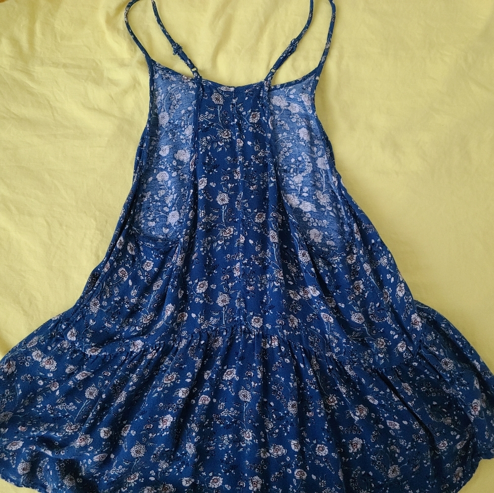 blouse - Picture 2 of 2